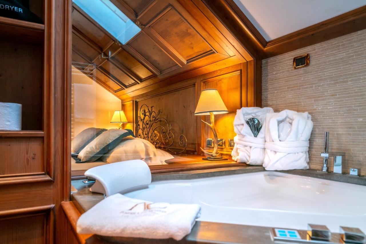 Ambra Cortina Luxury&Fashion Hotel Кортина-д'Ампеццо Экстерьер фото