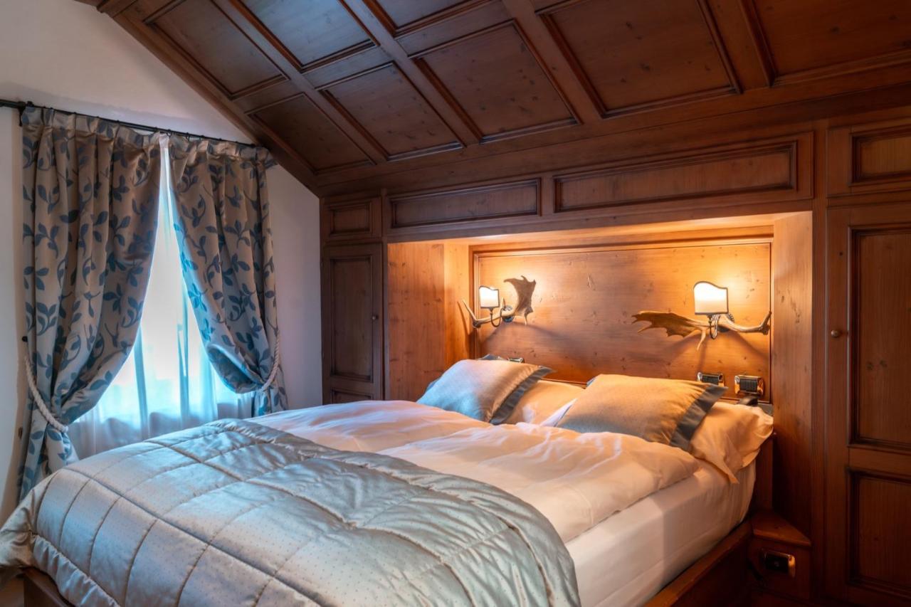 Ambra Cortina Luxury&Fashion Hotel Кортина-д'Ампеццо Экстерьер фото