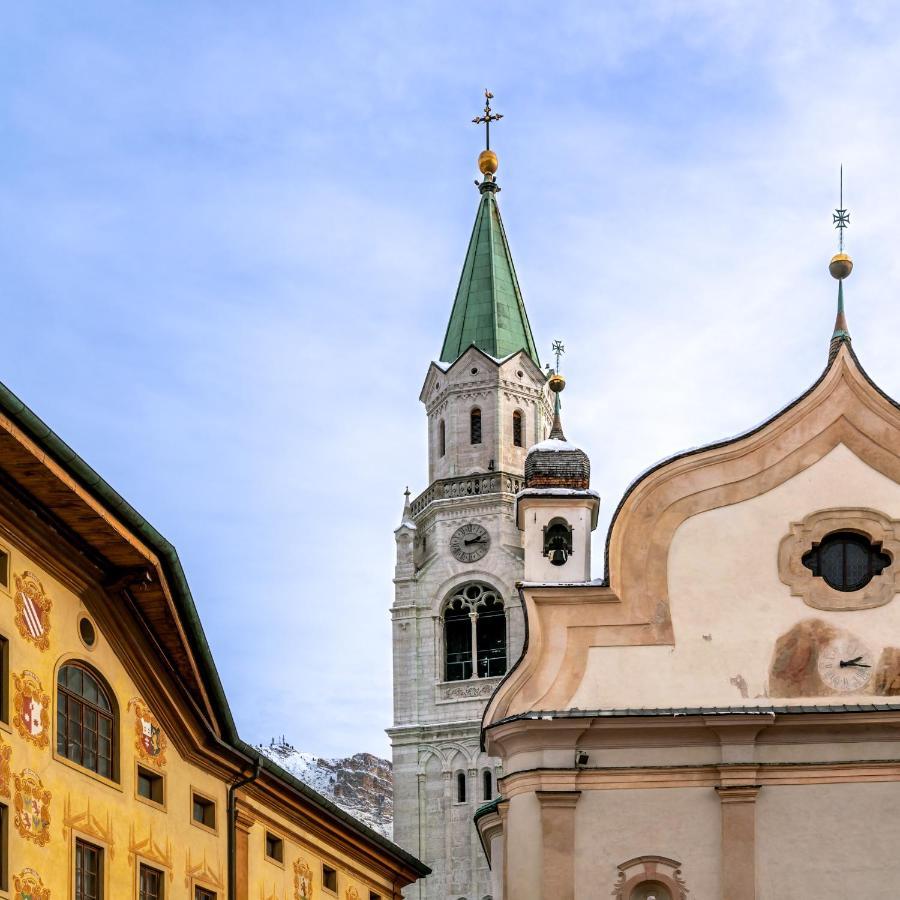 Ambra Cortina Luxury&Fashion Hotel Кортина-д'Ампеццо Экстерьер фото