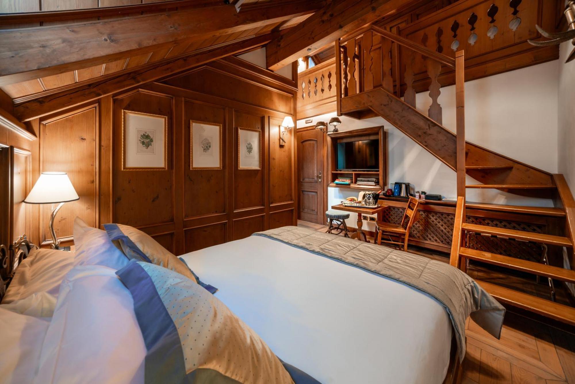 Ambra Cortina Luxury&Fashion Hotel Кортина-д'Ампеццо Экстерьер фото